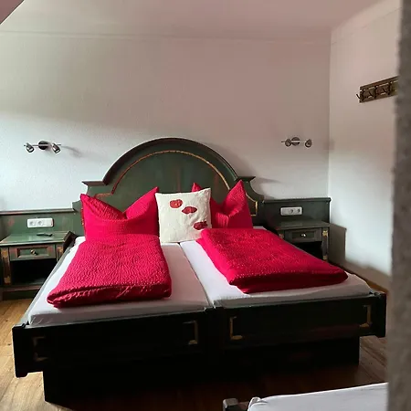 Seebaer Velden Отель типа 