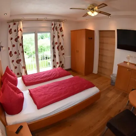 Seebaer Velden Фельден-ам-Вёртер-Зе