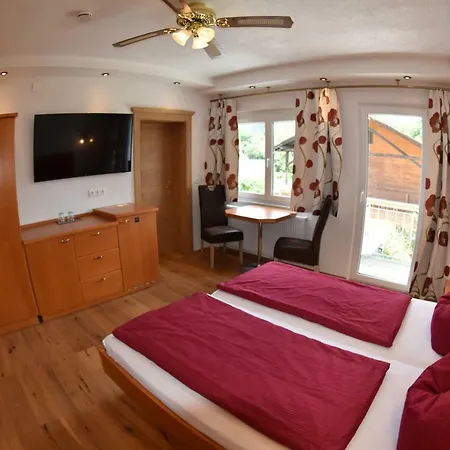 Seebaer Velden Отель типа 