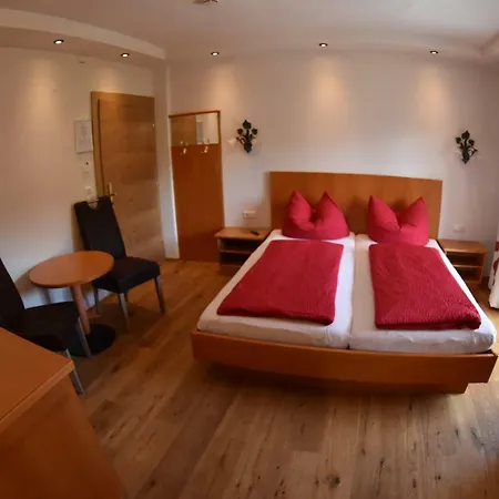 Seebaer Velden Отель типа 