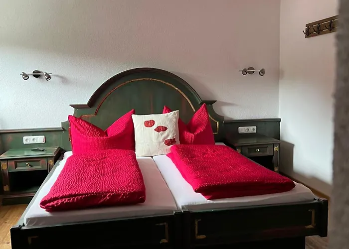 Seebär Velden Frühstückspension 3*