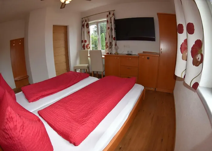 Seebaer Velden Bed and breakfast 3*